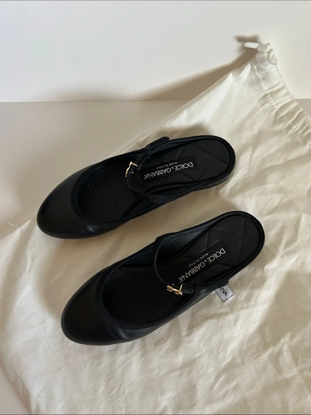 Dolce & Gabbana Black Leather Logo Strap Mules